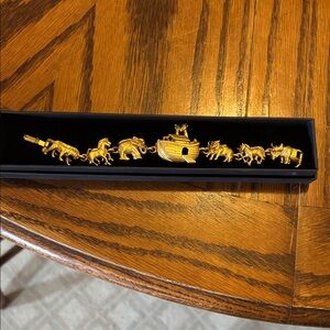 Gold Noah’s Ark Braceley